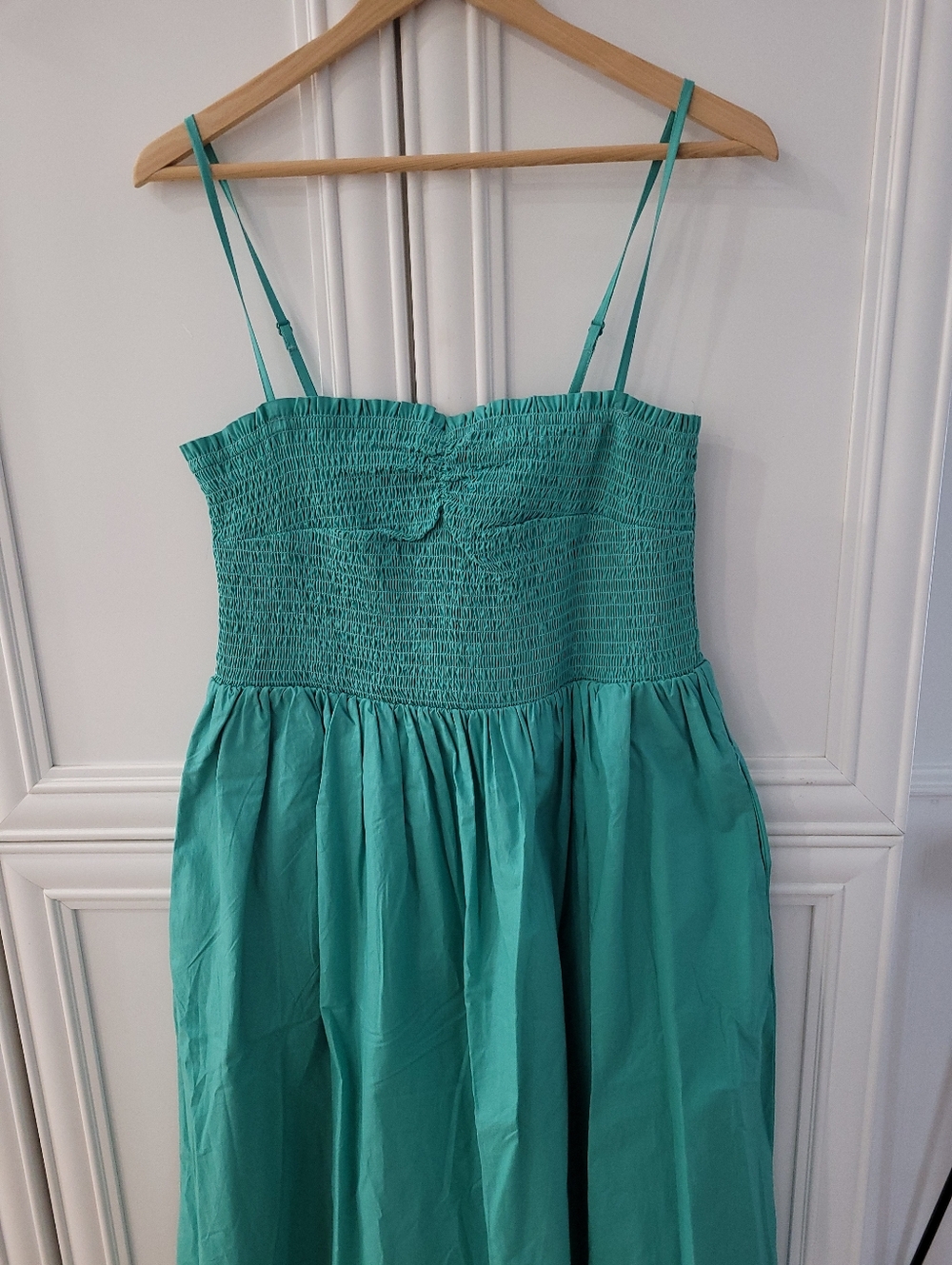 DD77 SMOCKED MIDI/MAXI DRESS SZ L POCKETS